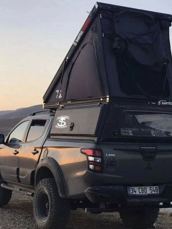 SAMTEC MOTORS CANOPY PICKUP CAMPER + ALU DACHZELT